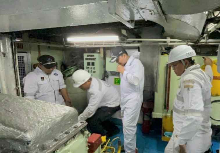 Pastikan Keselamatan Pelayaran, KSOP Kalianget Gelar Ramp Check Kapal Penumpang