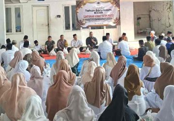 Sholawat Akbar Warnai Peringatan 10 Muharram CV Ayunda Pamekasan Tuntaskan Santunan 1.000 Anak Yatim